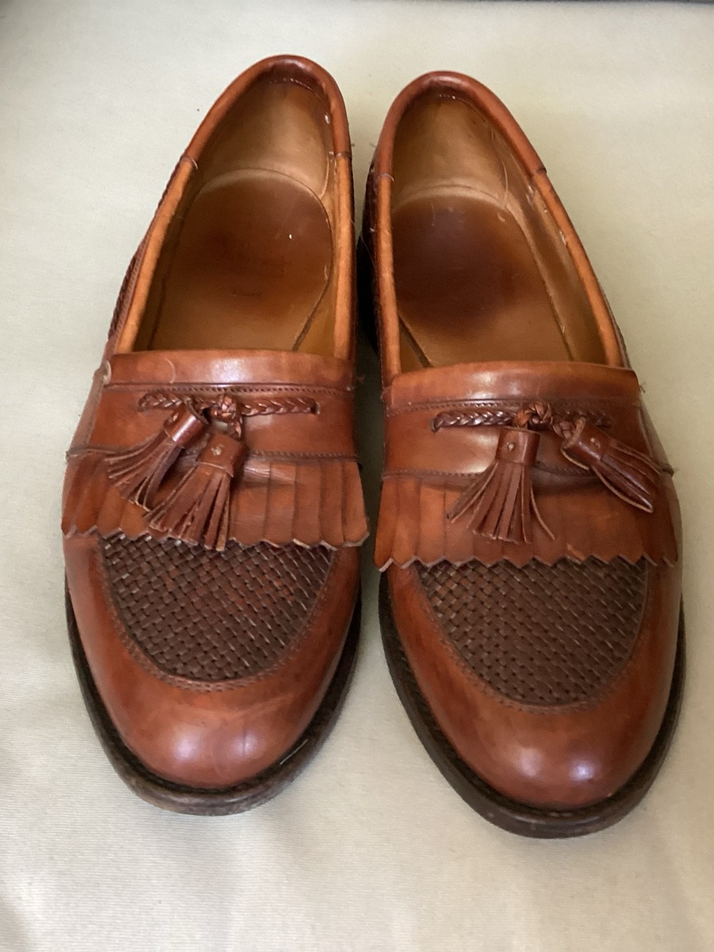 ALLEN EDMONDS Cody Kiltie Tassel Loafer Chili Weave in Cognac Men Size 10.5D
